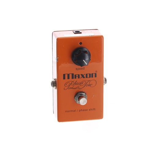 909 - Maxon Phase Tone guitar pedal, made in Japan*Please note: Gardiner Houlgate do not guarantee the ful... 