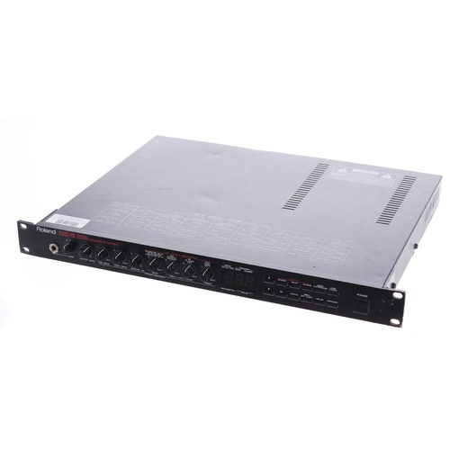 957 - Roland GS-6 Digital Guitar Sound System rack unit, made in Japan, ser. no. ZA22066*Please note: Gard... 