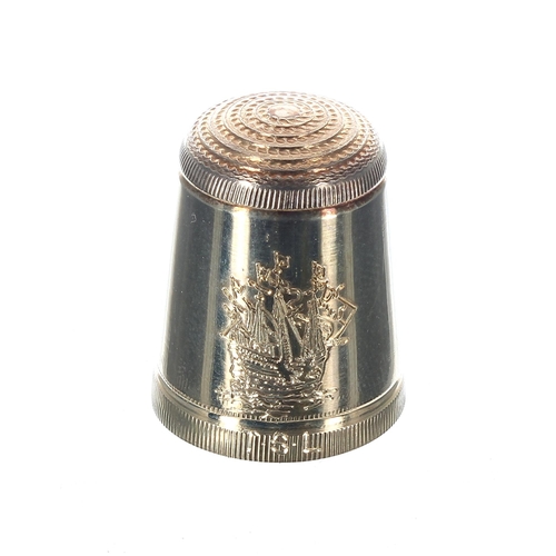 834 - 9ct thimble commemorating the raising of the Mary Rose, 1982, 6.2gm, 22mm