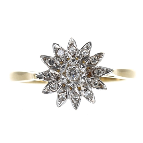 622 - 18ct yellow gold diamond floral cluster ring, 4.3gm, ring size O/P