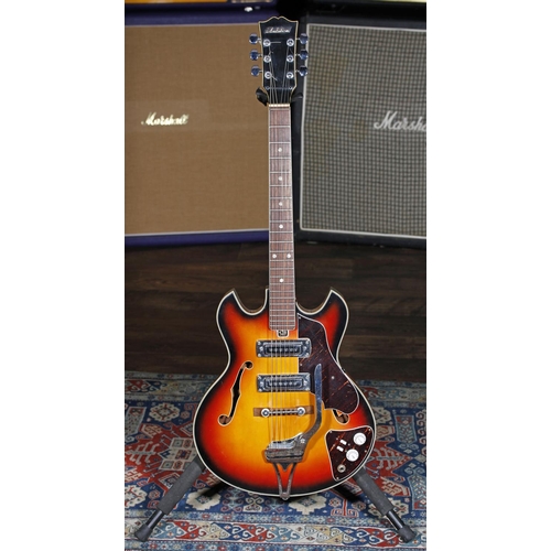 Lot 825       