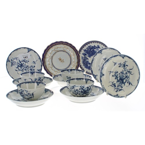 141 - Group of Worcester first period blue and white porcelain, to include a set of four tea bowls and sev... 