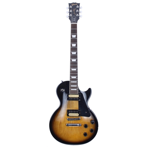 74 - 2018 Gibson Les Paul Studio electric guitar, made in USA; Body: two-tone sunburst finish, lacquer ch... 