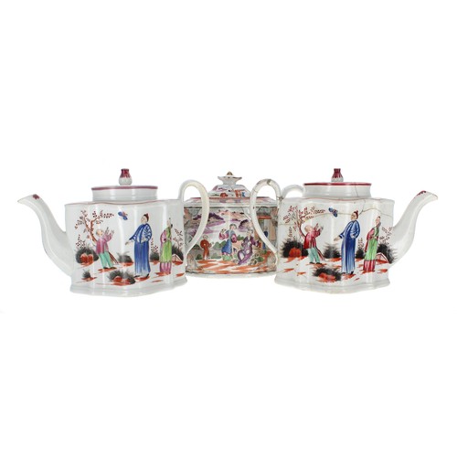 144 - Newhall late 18th century oval lobed porcelain teapot and cover, painted with chinoiserie figures an... 