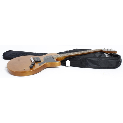 236 - Gordon Smith GS-1 electric guitar, made in England; Body: natural mahogany, small ding to back edge;... 