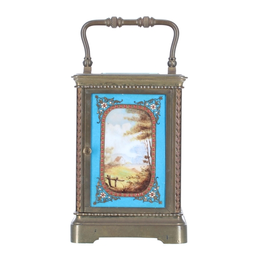 2511 - Reproduction porcelain panelled carriage clock striking on a gong, within a corniche brass case, 7.5... 