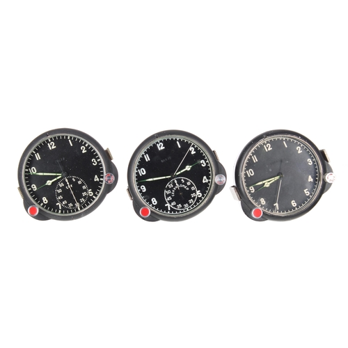 2516 - Two similar Russian aircraft clocks, the 2.75