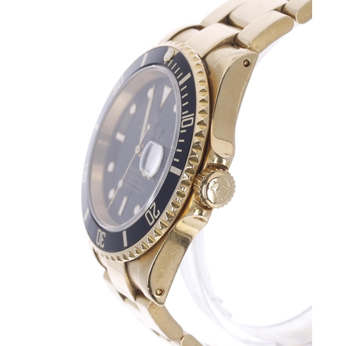 55 - Rolex Oyster Perpetual Date Submariner 18ct gentleman's wristwatch, reference no. 16618, serial no. ... 