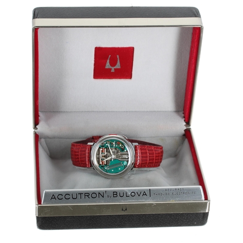 109 - Fine Bulova Accutron 'Spaceview' stainless steel gentleman's wristwatch, case no. F96xxx, circa 1969... 