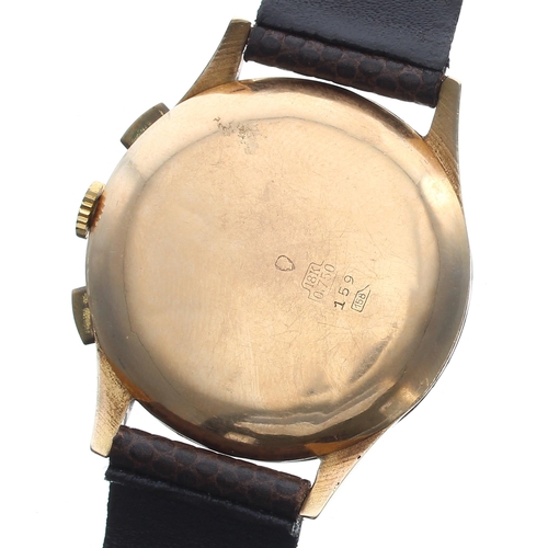 144 - Suisse Chronographe 18ct chronograph gentleman's wristwatch, case no. 159, circa 1950s, circular sil... 