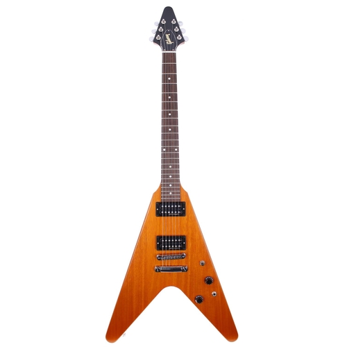 110 - 2016 Gibson Flying V Faded electric guitar, made in USA; Body: vintage trans amber finish, a few min... 