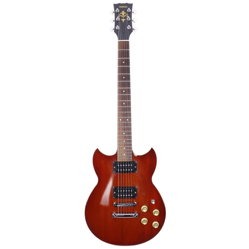 300 - 1998 Yamaha SG500B electric guitar; Body: mahogany; Neck: mahogany; Fretboard: rosewood; Frets: good... 