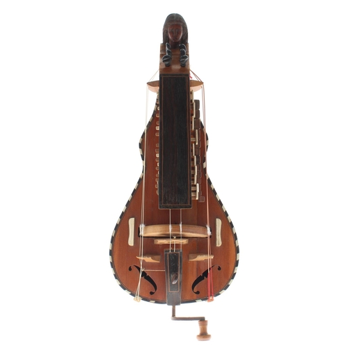 1565 - Antique hurdy-gurdy, with maple back and sides, chevron banded spruce table, rosewood inlaid fingerb... 