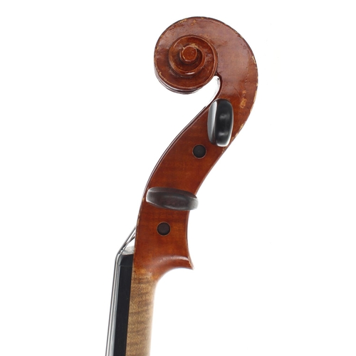 2450 - German petit viola bearing a handwritten label inscribed Michael Heffer Cambridge 1985, Miss Tarry, ... 