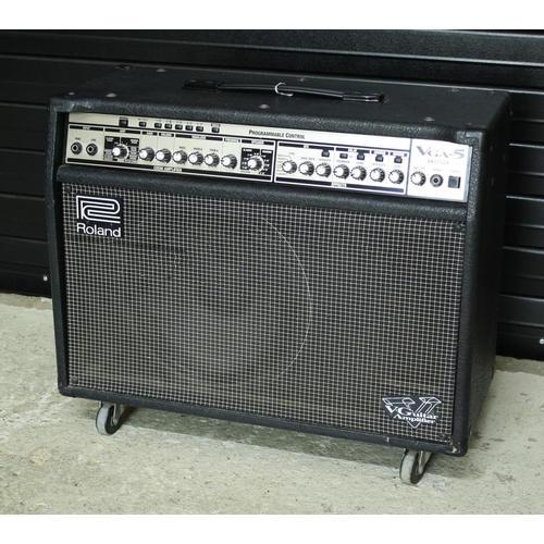 1079 - Roland VGA-5 guitar amplifier, made in Italy*Please note: Gardiner Houlgate do not guarantee the ful... 