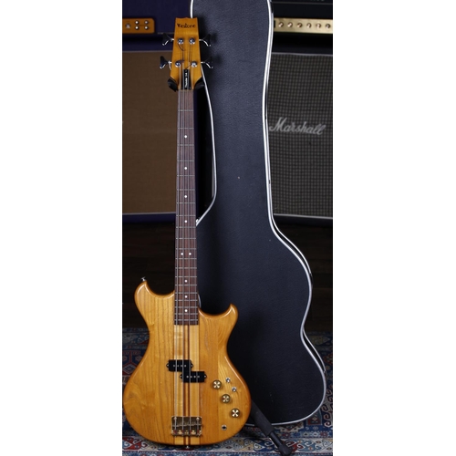 704 - 1981 Westone Thunder 1-A bass guitar, made in Japan; Body: natural ash and maple body, light wear: N... 