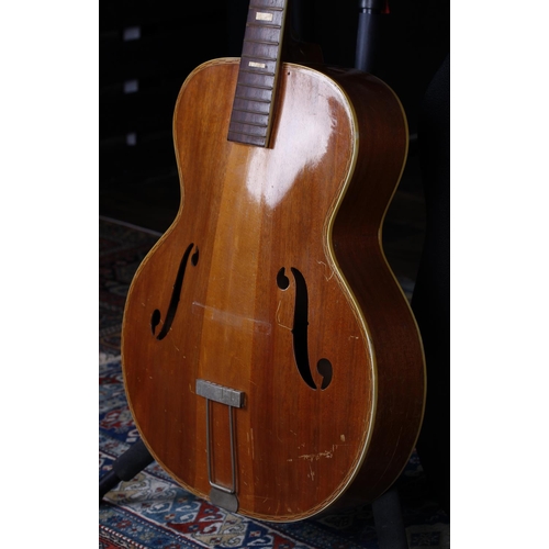 707 - 1940s Harmony Patrician archtop guitar, made in USA; Back and sides: mahogany, heavy scratches and m... 