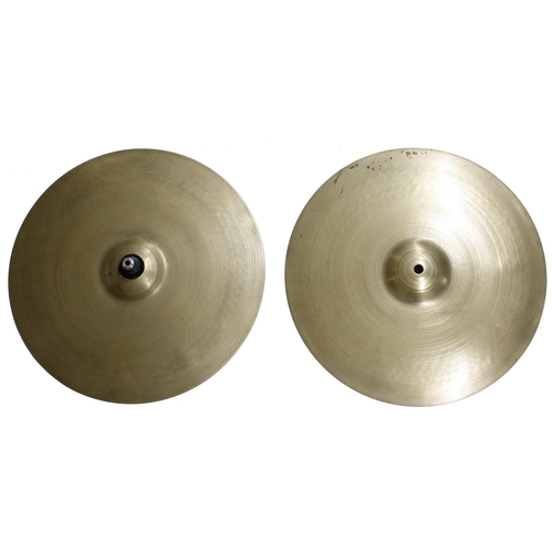 1576 - Pair of Zildjian Avedis 15