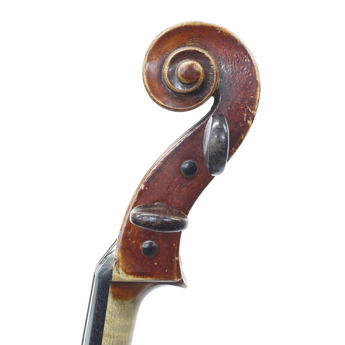 2462 - Good late 19th century Mittenwald viola, unlabelled, the one piece back of faint medium curl with si... 