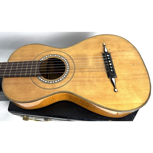 3501 - 1825 Louis Panormo guitar, made in England, labelled '663, Panormo Fecit, Anno 1825, London, 26 High... 