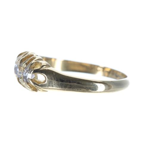 160 - Antique 18ct yellow gold claw set three stone diamond ring, round old-cuts, 0.38ct approx, width 7mm... 