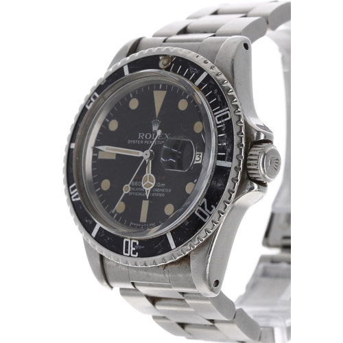 34 - Rolex Oyster Perpetual Date Submariner 'Single Red' stainless steel gentleman's wristwatch, referenc... 
