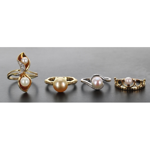 165 - Three silver gilt (925) pearl and stone set rings; together with a silver (925) pearl and stone set ... 