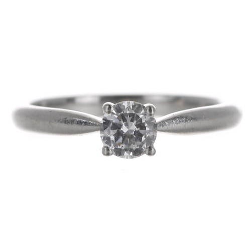 386 - Platinum solitaire diamond ring, round brilliant-cut, 0.40ct approx, clarity SI, colour G, width 5mm... 