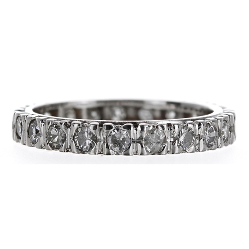 419 - Good white gold brilliant-cut diamond full eternity ring, 1.05ct approx in total, clarity SI1, colou... 