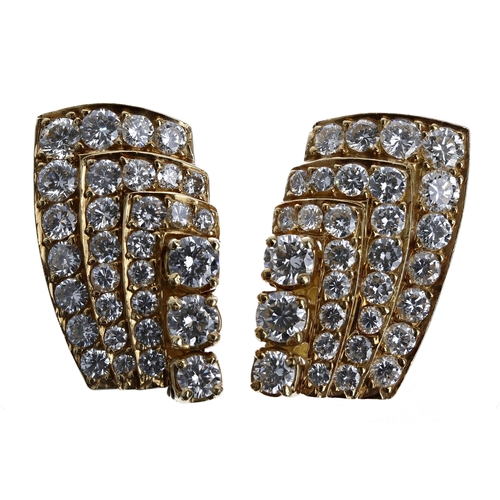 441 - Pair of impressive 18ct yellow gold diamond fancy earrings, round brilliant-cut,  3.00ct approx in t... 