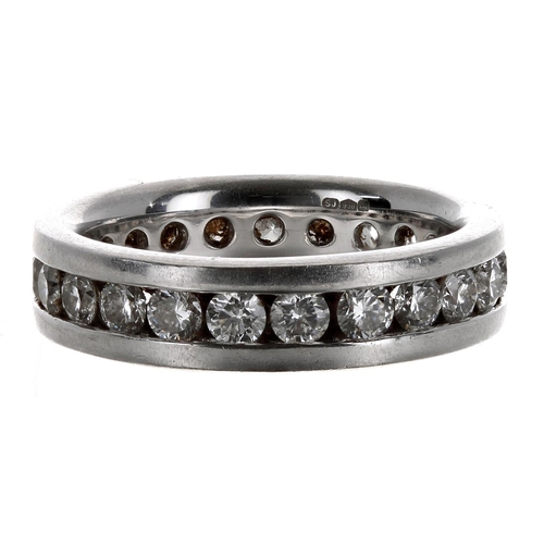 512 - Platinum brilliant-cut diamond set FULL eternity ring, 1.15ct approx, clarity SI, colour G/H, 7.6gm,... 