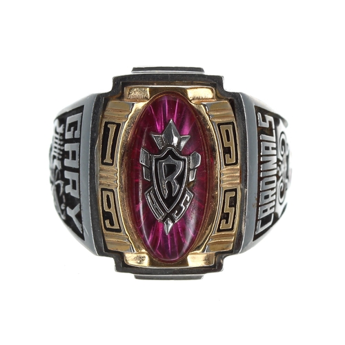 Valadium hot sale class ring