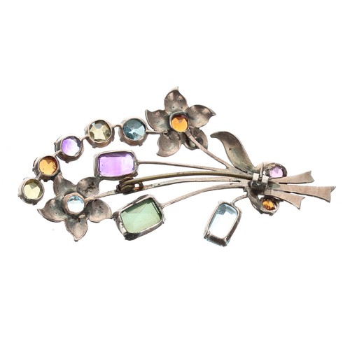 270 - Attractive gold gem set floral spray brooch, to include topaz, amethyst and citrine, 7.1gm, 61mm... 