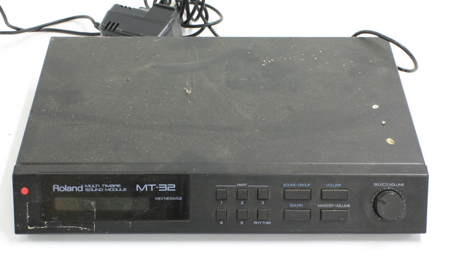 Roland MT-32 Multi Timbre sound module, with PSU*Please note