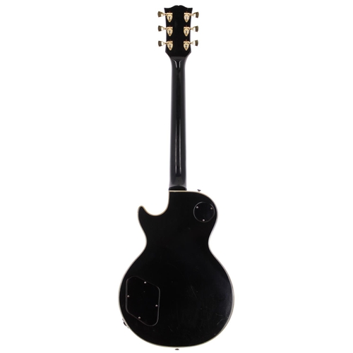 141 - Gibson Les Paul Custom electric guitar, made in USA, circa 1974; Body: black finish, surface scratch... 