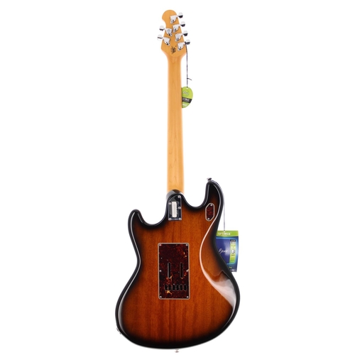 351 - 2016 Ernie Ball Music Man Stingray electric guitar, made in USA; Body: sunburst finish; Neck: maple;... 