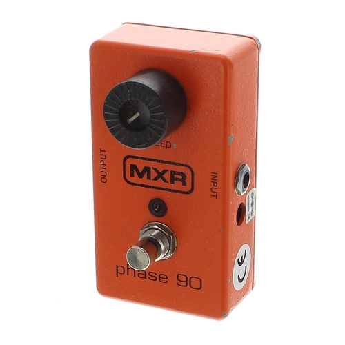 1206 - MXR Phase 90 guitar pedal*Please note: Gardiner Houlgate do not guarantee the full working order of ... 