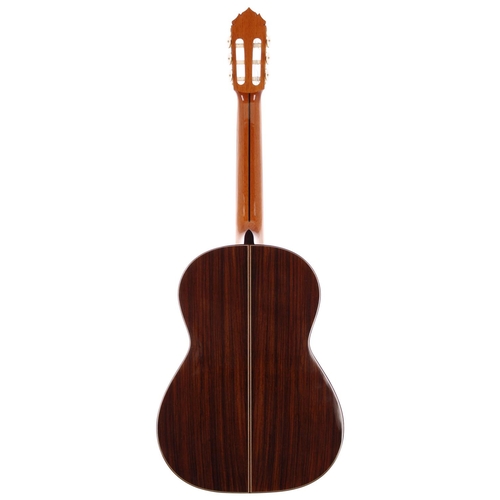 3522 - Artesanas Azahar Palo Santo classical guitar, made in Spain; Back and sides: Indian rosewood; Top: n... 