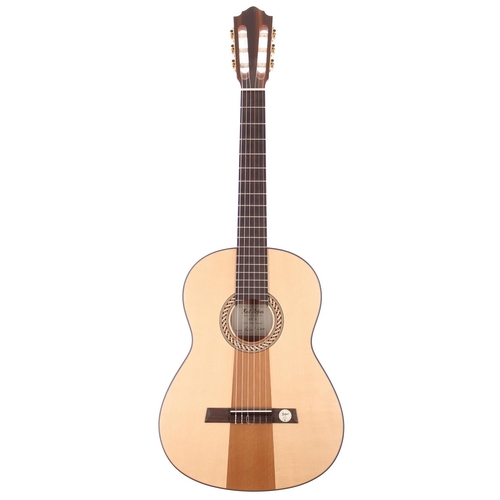 3524 - Karl Hofner HF14 classical guitar, made in Germany; Back and sides: natural maple; Top: spruce and c... 