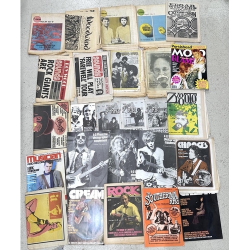 577 - Michael Chapman - collection of 1960s and later music and music culture magazines, including Cream, ... 