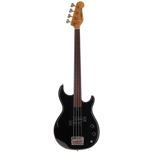 204 - 1983 Yamaha BB400S fretless bass guitar, made in Japan, circa 1983; Body: black finish, refinished b... 