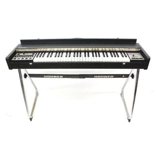 3007 - Hohner String Performer keyboard, made in Germany, ser. no. 818376, with original stand*Please note:... 