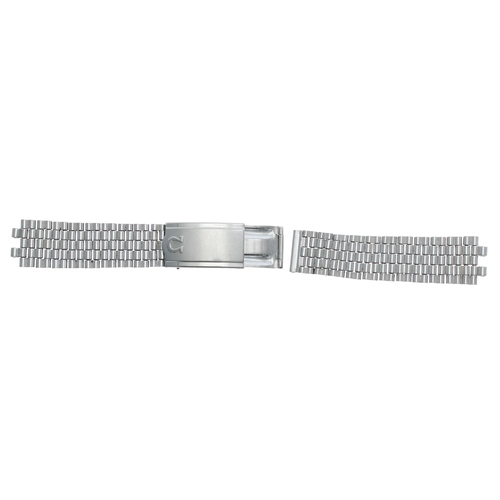 485 - Omega stainless steel wristwatch bracelet, reference no. 8260 (no end links, requires clasp pin)... 