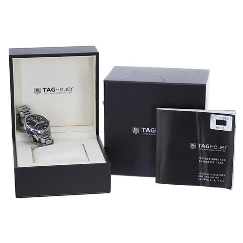 117 - Tag Heuer Carrera Calibre 5 automatic stainless steel gentleman's wristwatch, reference no. WAR201A-... 