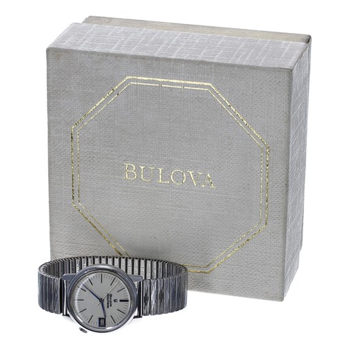 456 - Bulova Accutron stainless steel gentleman's wristwatch, case no. 3-66183, silvered dial with baton m... 