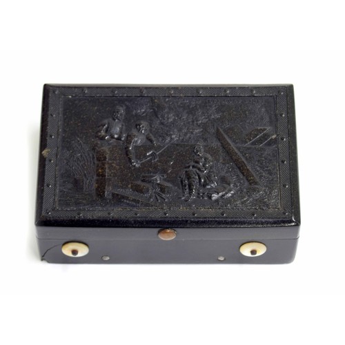 1386 - Good miniature horn musical snuff box, the Geneva stop mechanism with 2.75