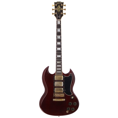 125 - 1976 Gibson SG Custom electric guitar, made in USA; Body: cherry finish, some lacquer clouding, a fe... 