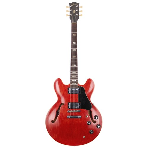 128 - Gibson ES-335 TD electric guitar, made in USA, circa 1975; Body: watermelon finish, buckle marks, va... 