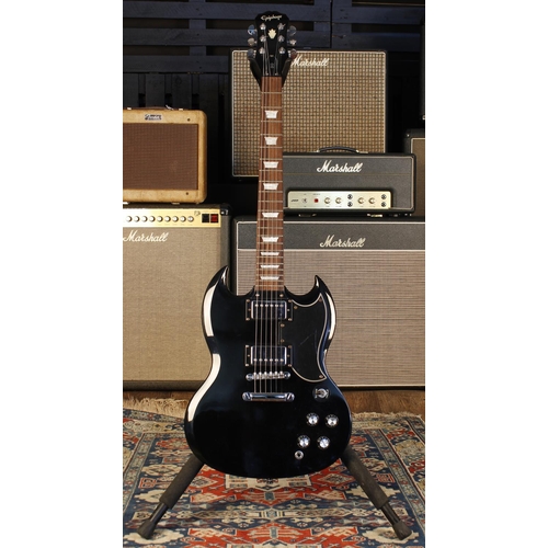 787 - 2005 Epiphone SG electric guitar, made in China; Body: black finish, minor surface scratches; Neck: ... 