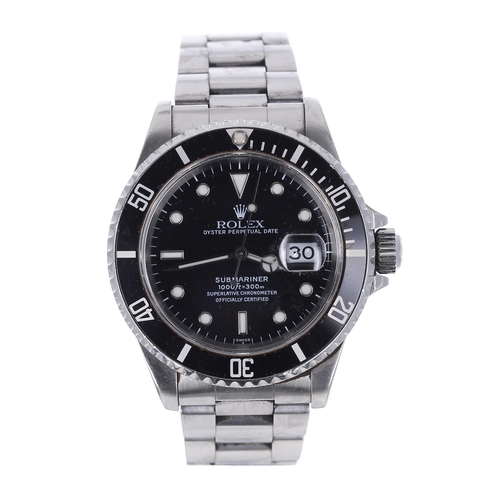 Rolex Oyster Perpetual Date Submariner stainless steel gentleman's wristwatch, reference no. 16610, serial no. U800xxx, circa 1998, black rotating bezel and black dial with date aperture, cal. 3135 31 jewel movement, Oyster 93150 bracelet with locking clasp 501B end link, the bezel 40mm diameter